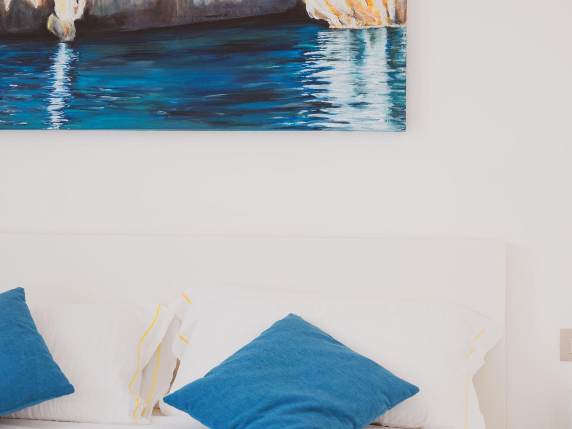 Luxury Suite La Terrazza In Pieno Centro In كالياري المظهر الخارجي الصورة